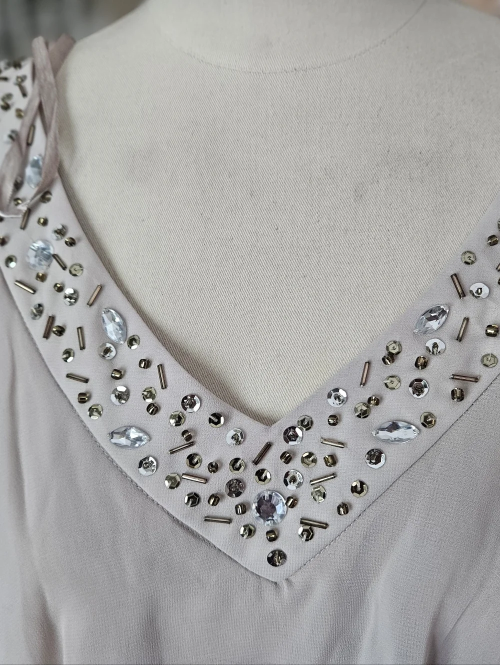 NWT! S. L. Fashions Beaded Ruffle Dress Size 8 - Picture 2 of 6